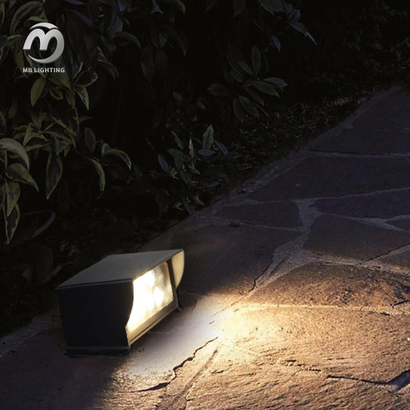 Outdoor Deck Walkway Spot Lights Waterproof LED Step Light Courtyard Corridor Staircase Lighting