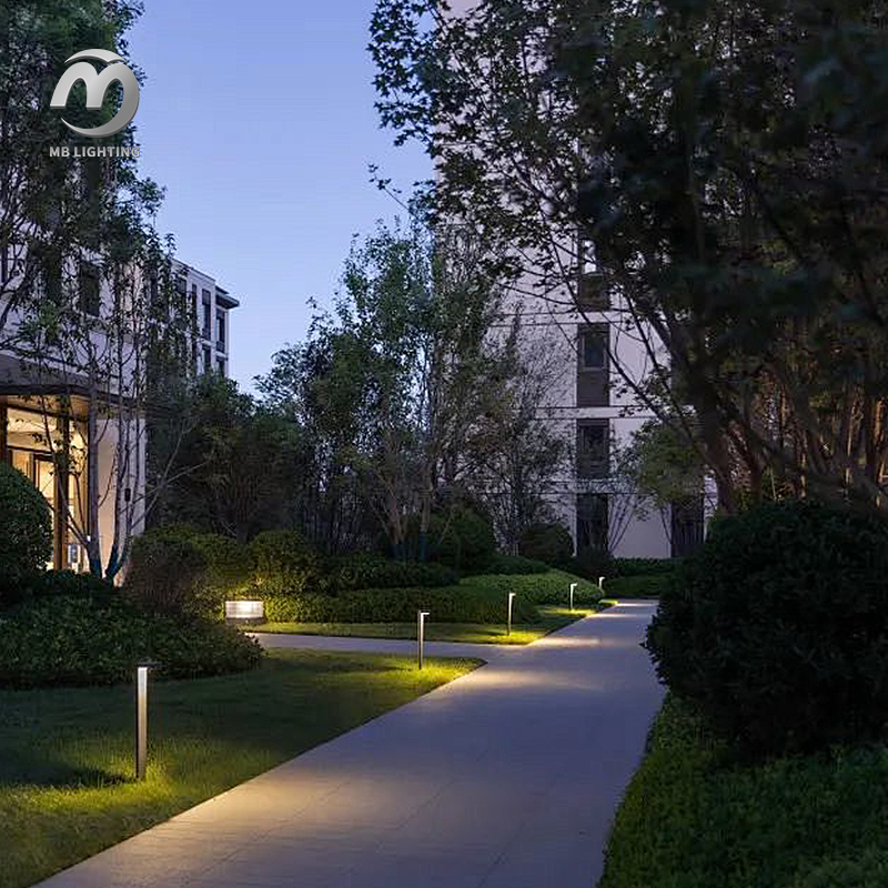 Outdoor COB Waterproof Modern Landscape Bollard Light Courtyard Garden Lighting Pathway Lawn Light