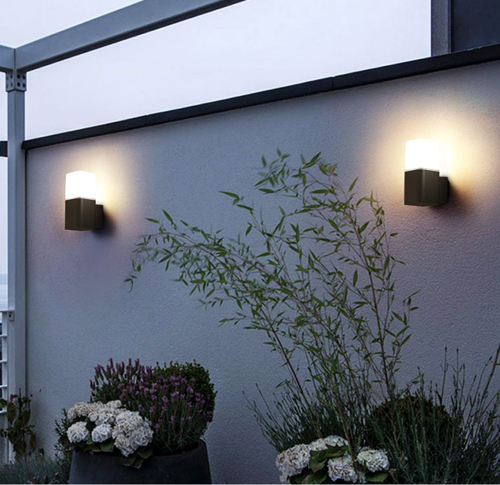 Wall Lights