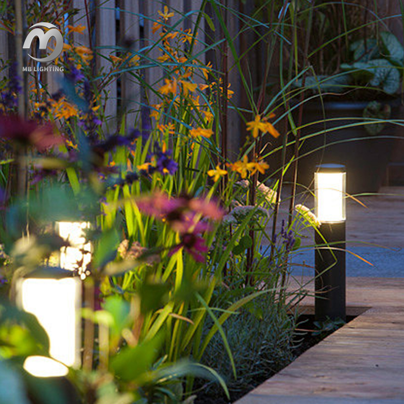 Decorative Landscape 5W Led Lawn Lamp Outdoor Garden Post Lights Waterproof Led Bollard Light