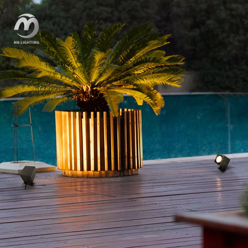 IP65 Waterproof Outdoor Led Spot Light Outside Square Flood Light Garden Landscape Lighting