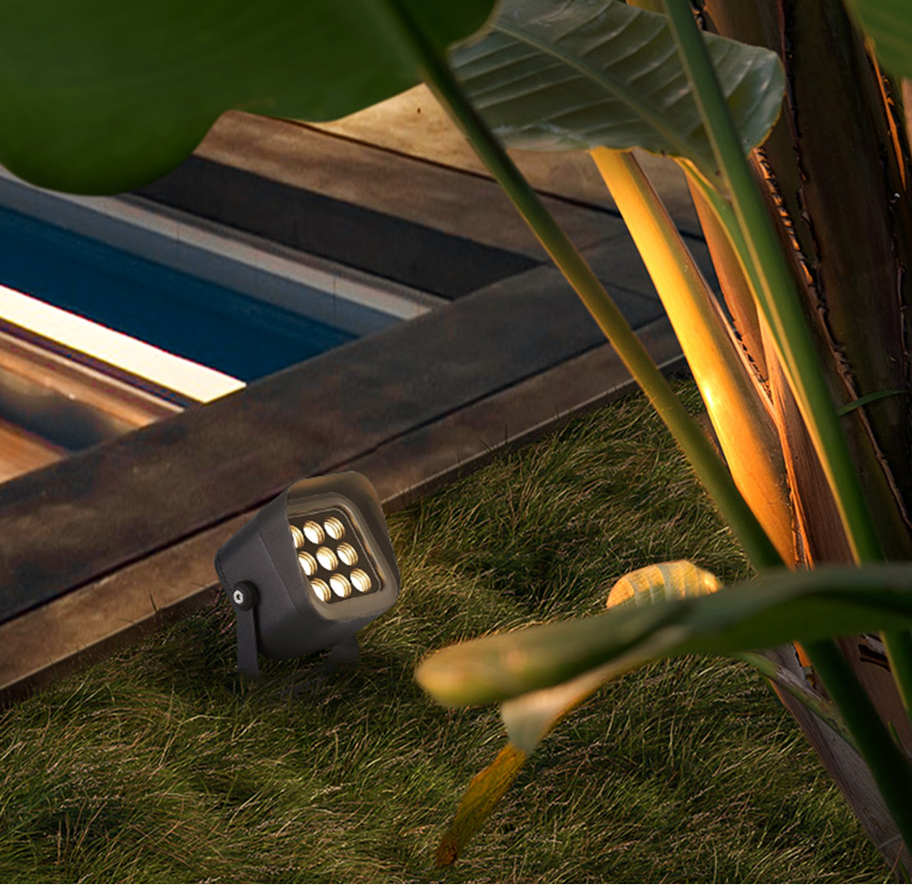 LED Spot Light
