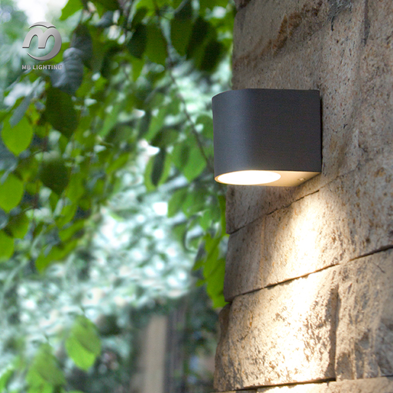Waterproof Outdoor Led Wall Light Courtyard Wall Mounted Light Modern Sconce Lamp for Hotel