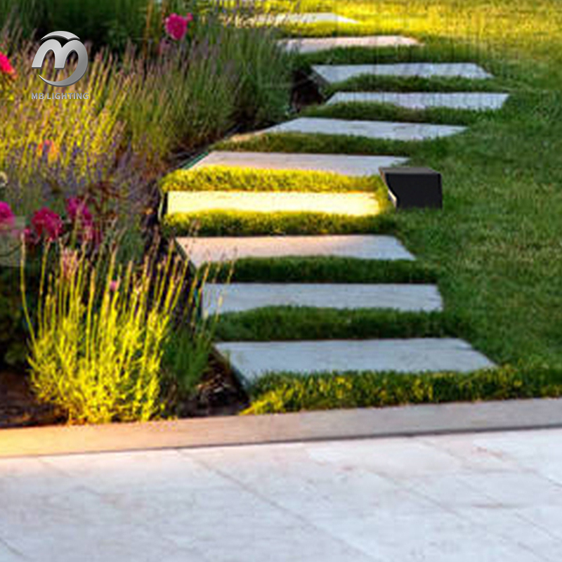 Outdoor Deck Walkway Spot Lights Waterproof LED Step Light Courtyard Corridor Staircase Lighting