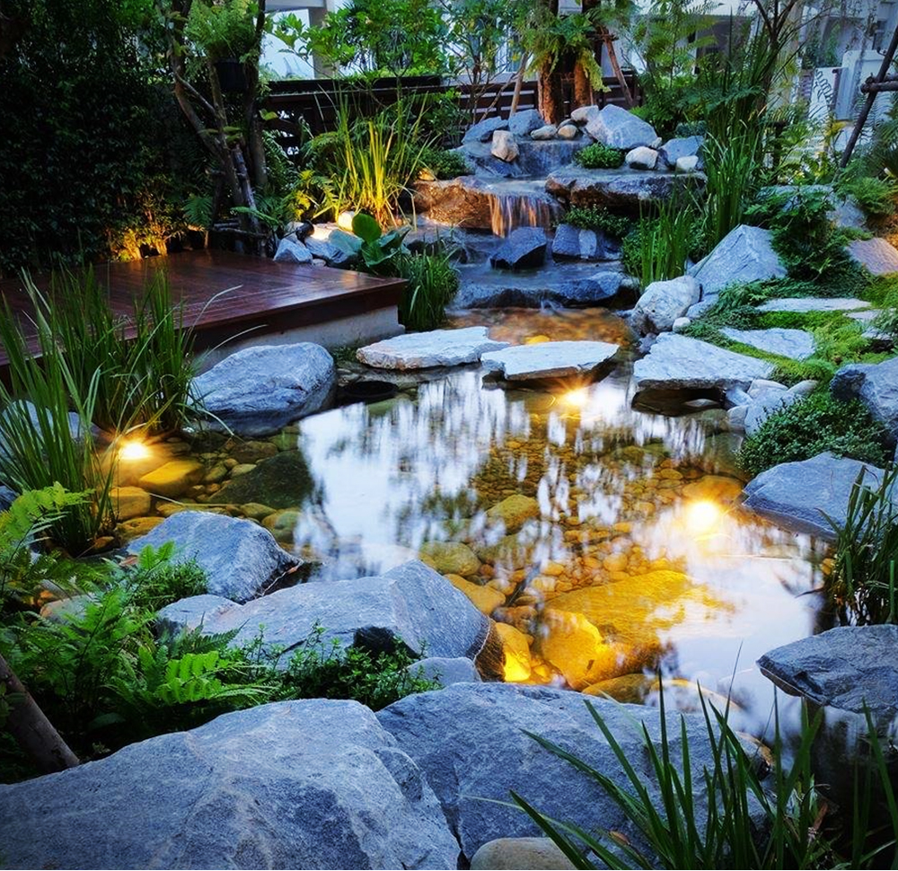 LED Fountain Light