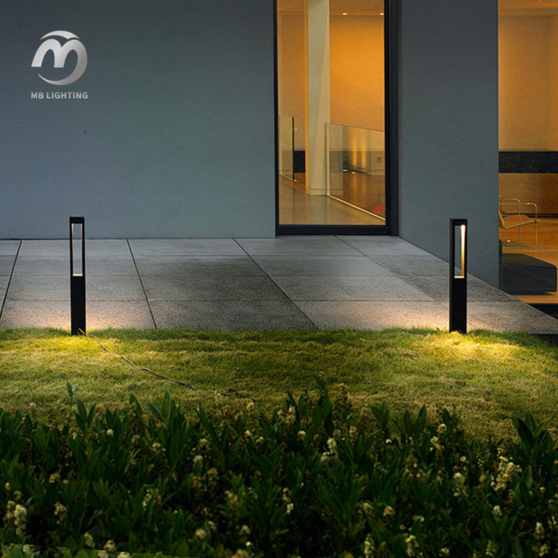 Aluminum Waterproof LED Landscape Light Outdoor Garden Lights Modern Park Lawn Bollard Light