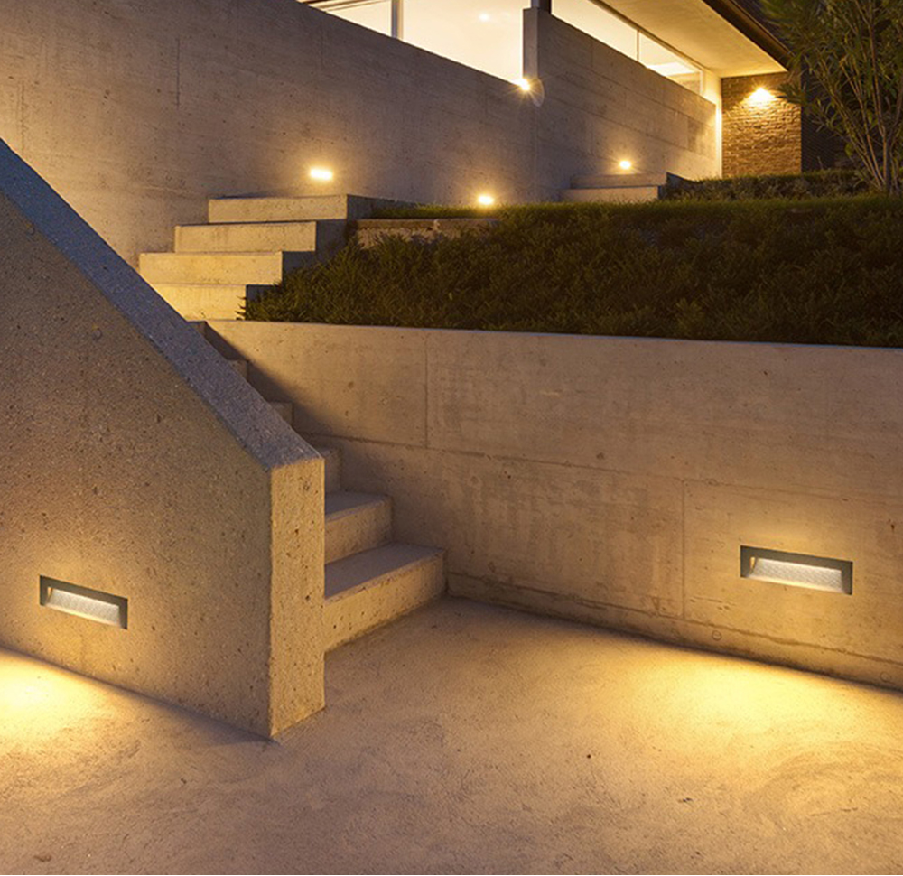Footlight