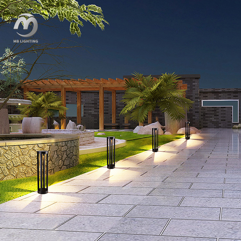 Outdoor LED Garden Lawn Landscape Light 10W Decoration Lawn Lamp Waterproof Courtyard Bollard Light
