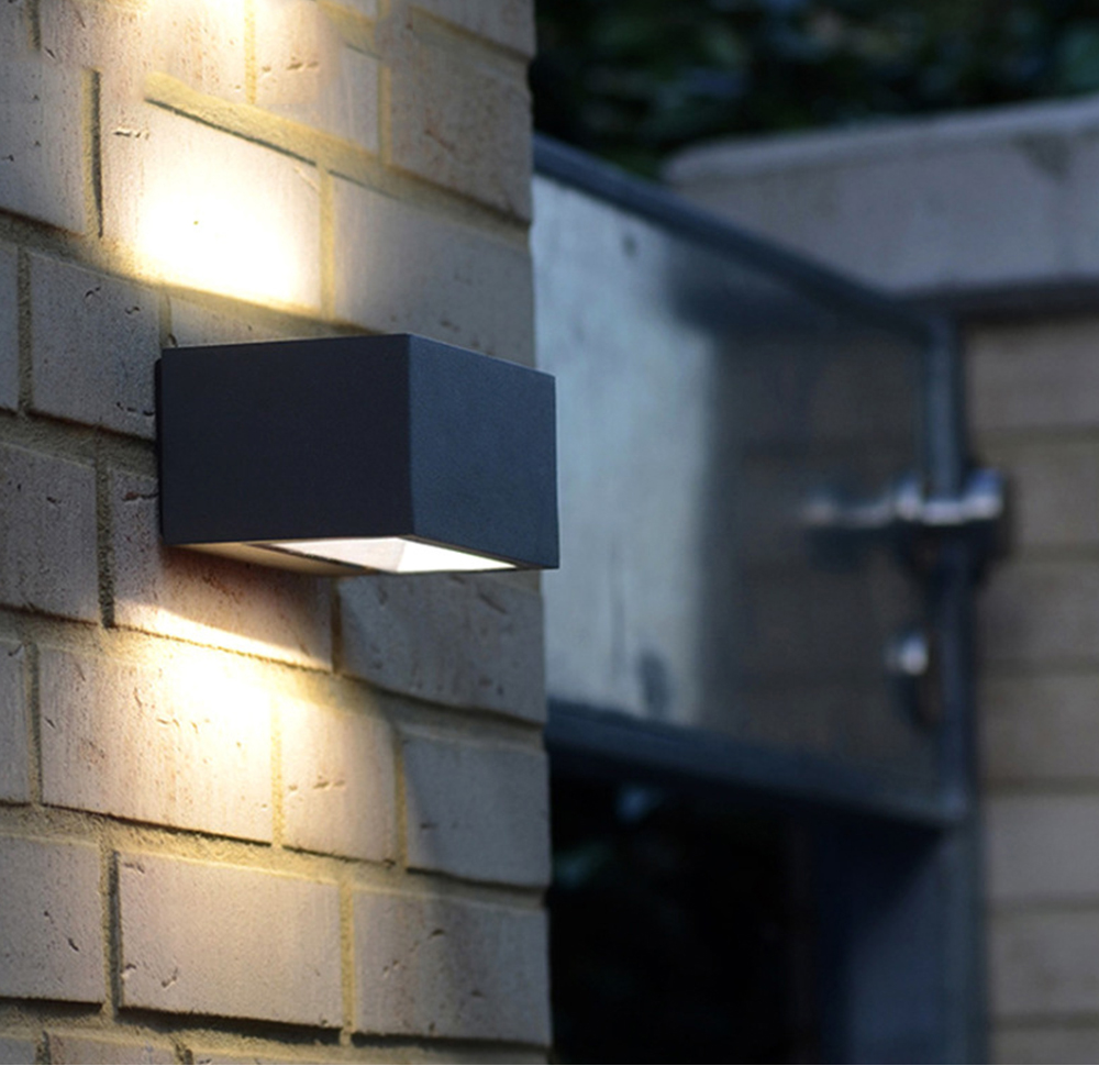 Wall Mount Lamp