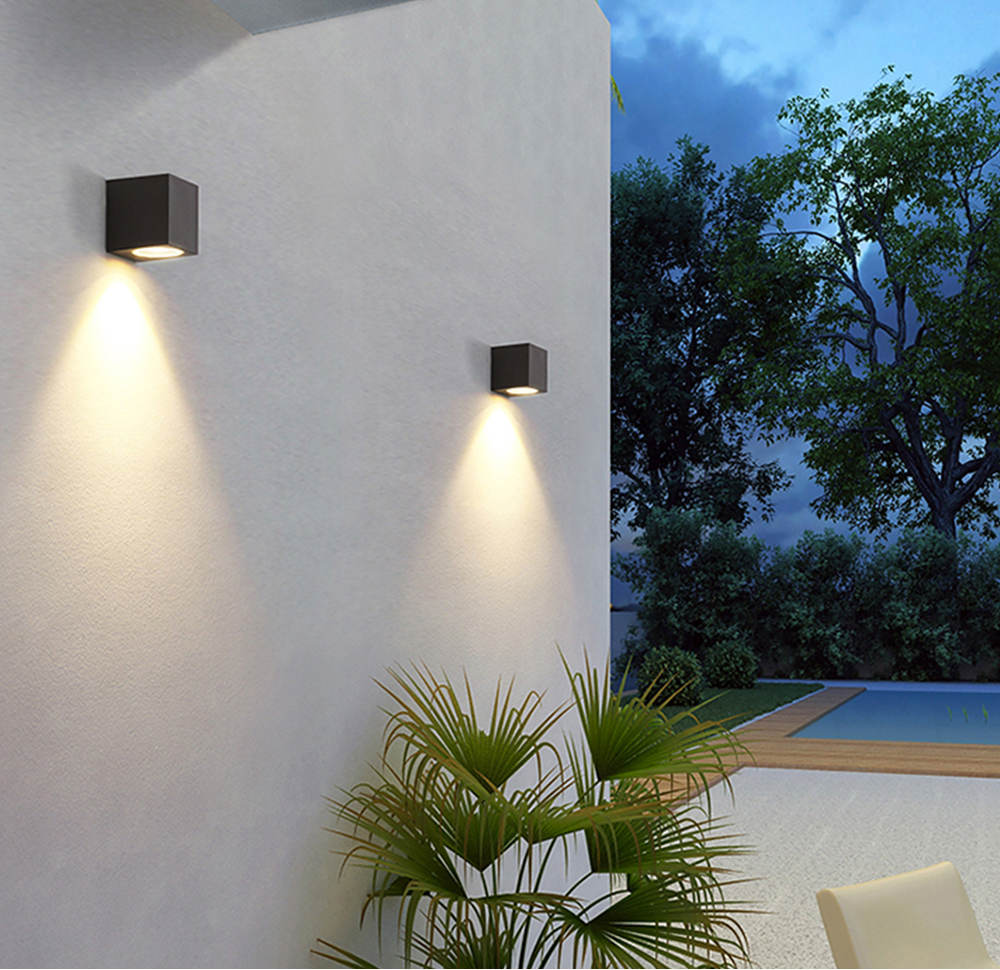 Wall Mount Lamp