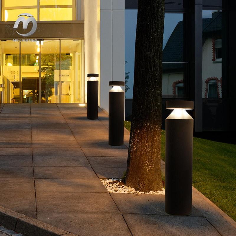 Outdoor Garden Bollard Light Landscape Pole Light LED Path Lawn Lamp