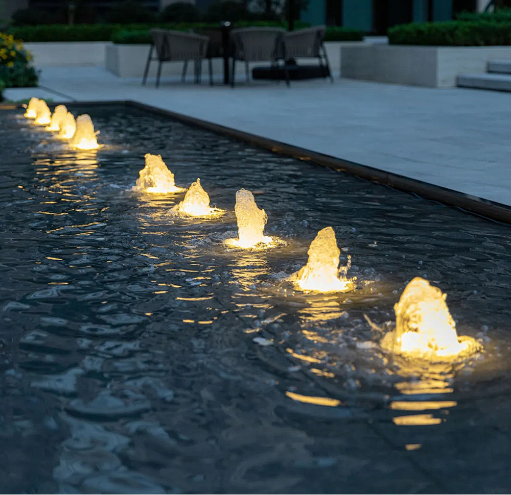 LED Fountain Light