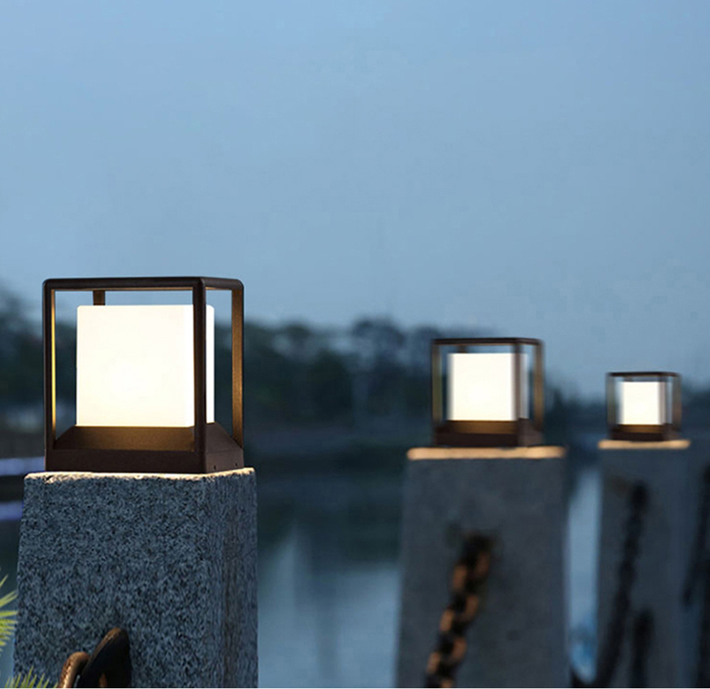 Column Lamp