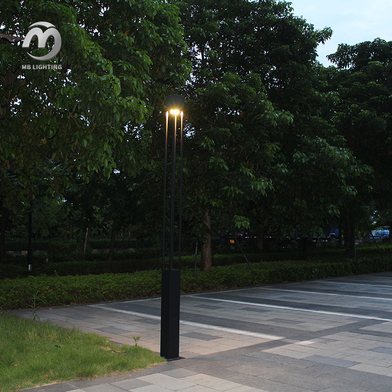 Outdoor High Brightness Garden Light Waterproof LED Pole Lights For Park Courtyard Street Lighting